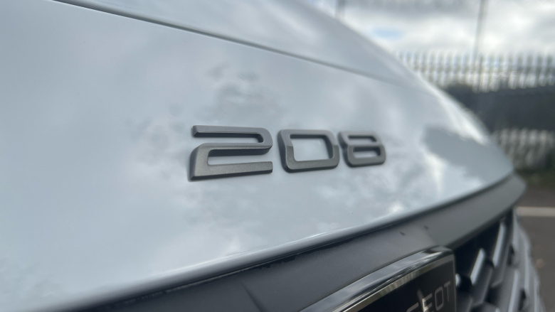 Peugeot 208 1.2 Hybrid 110 Allure 5dr e-DSC6 Petrol Hatchback